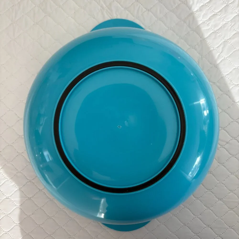 NEW Colorful Plastic Measuring Cups and Bowls Set